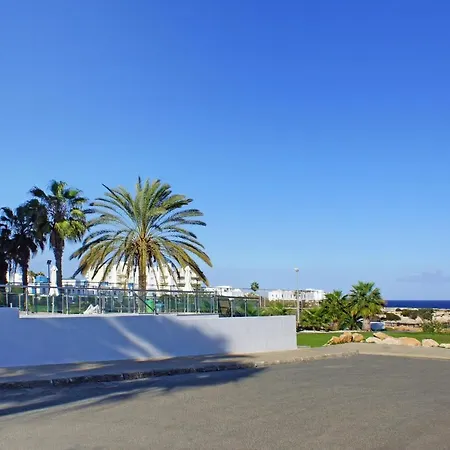 Σπίτι διακοπών Shelly - Beachfront Παραλίμνι